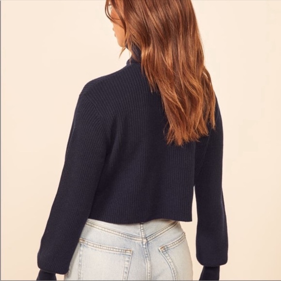 Reformation Luisa Cropped Turtleneck Sweater Navy Blue Cashmere - Picture 2 of 10